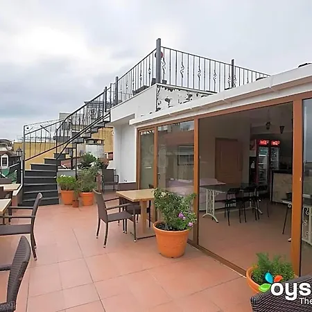 Hotel Agora 3*