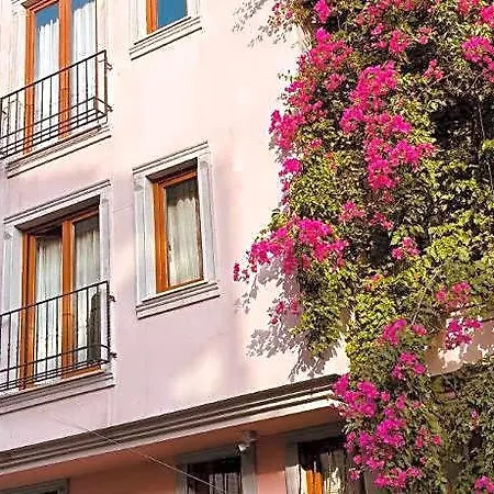 Hotel Agora