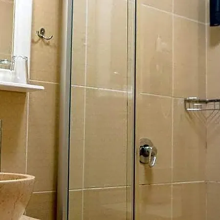 Hotel Agora 3*